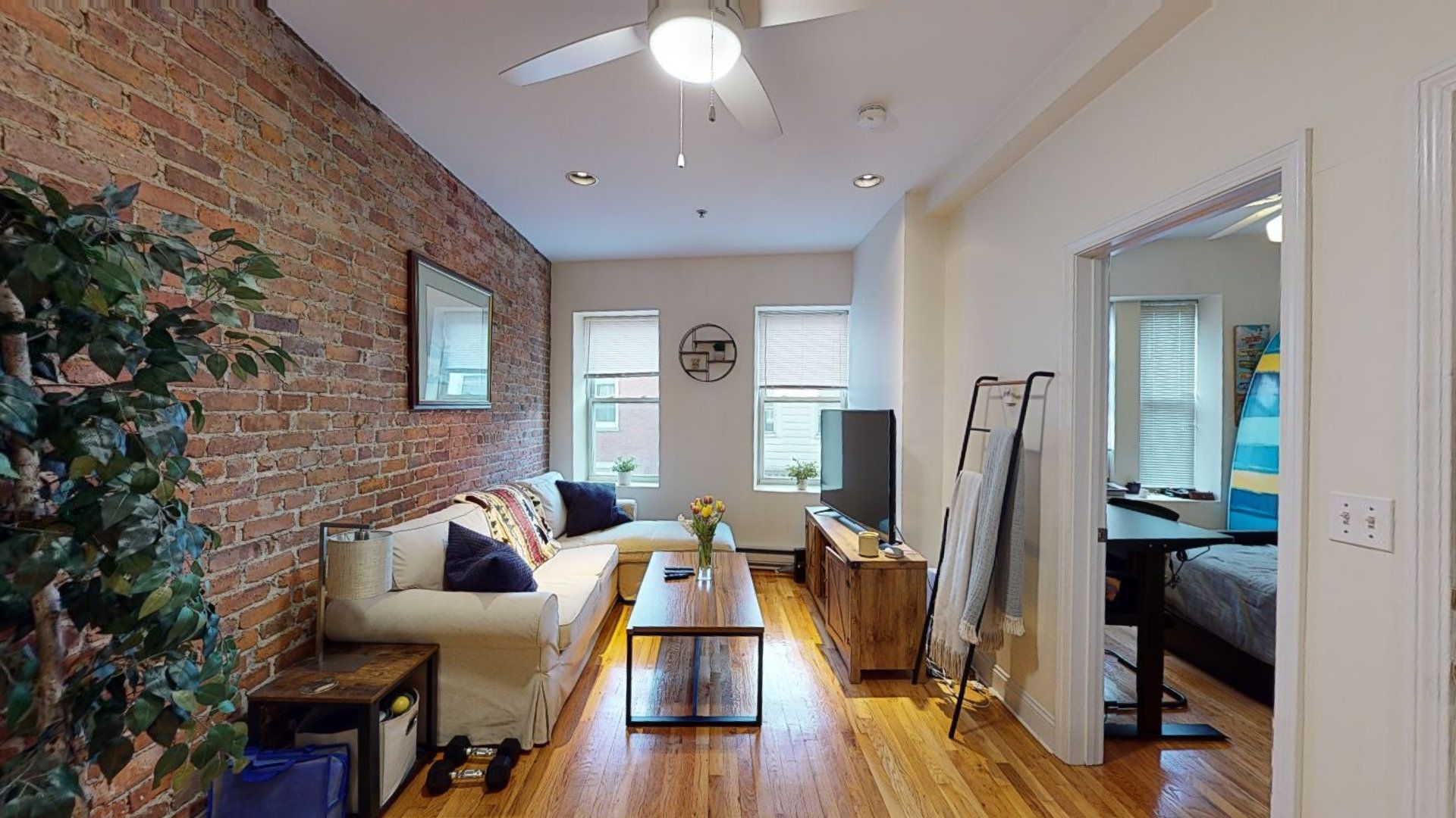 Boston Condo: 101 Prince St.