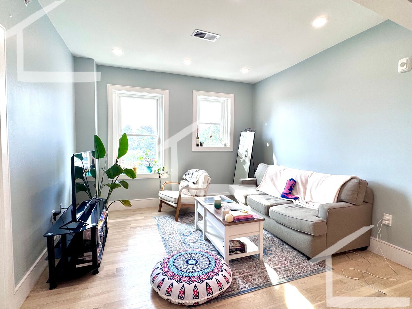 Brookline Condo: 9 University Rd