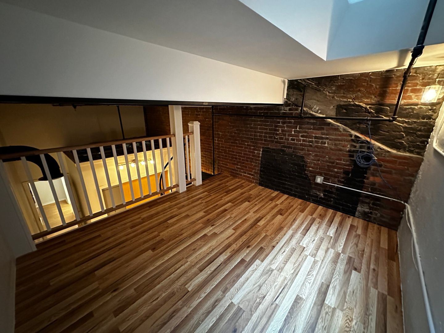 Boston Townhome: 256 Friend St