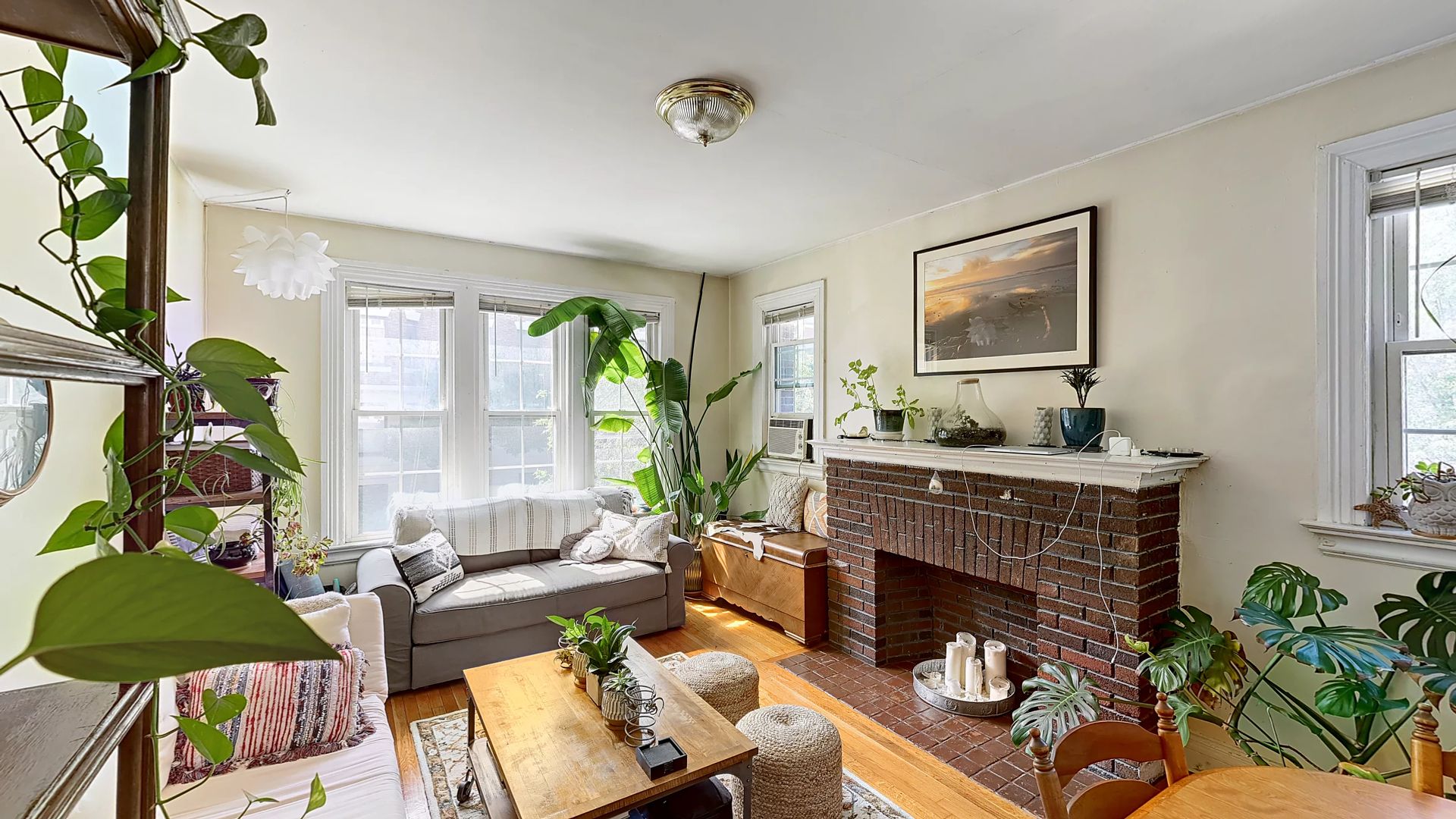 Boston Condo: 23 Glenville Ave