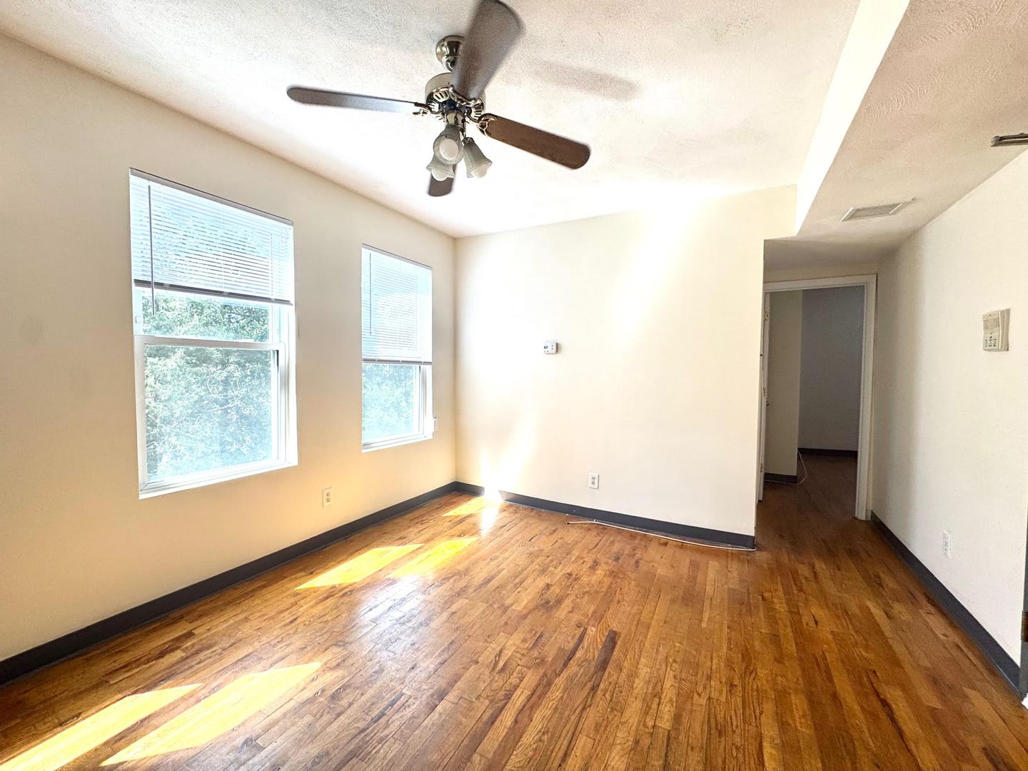 Boston Condo: 842 Huntington Ave