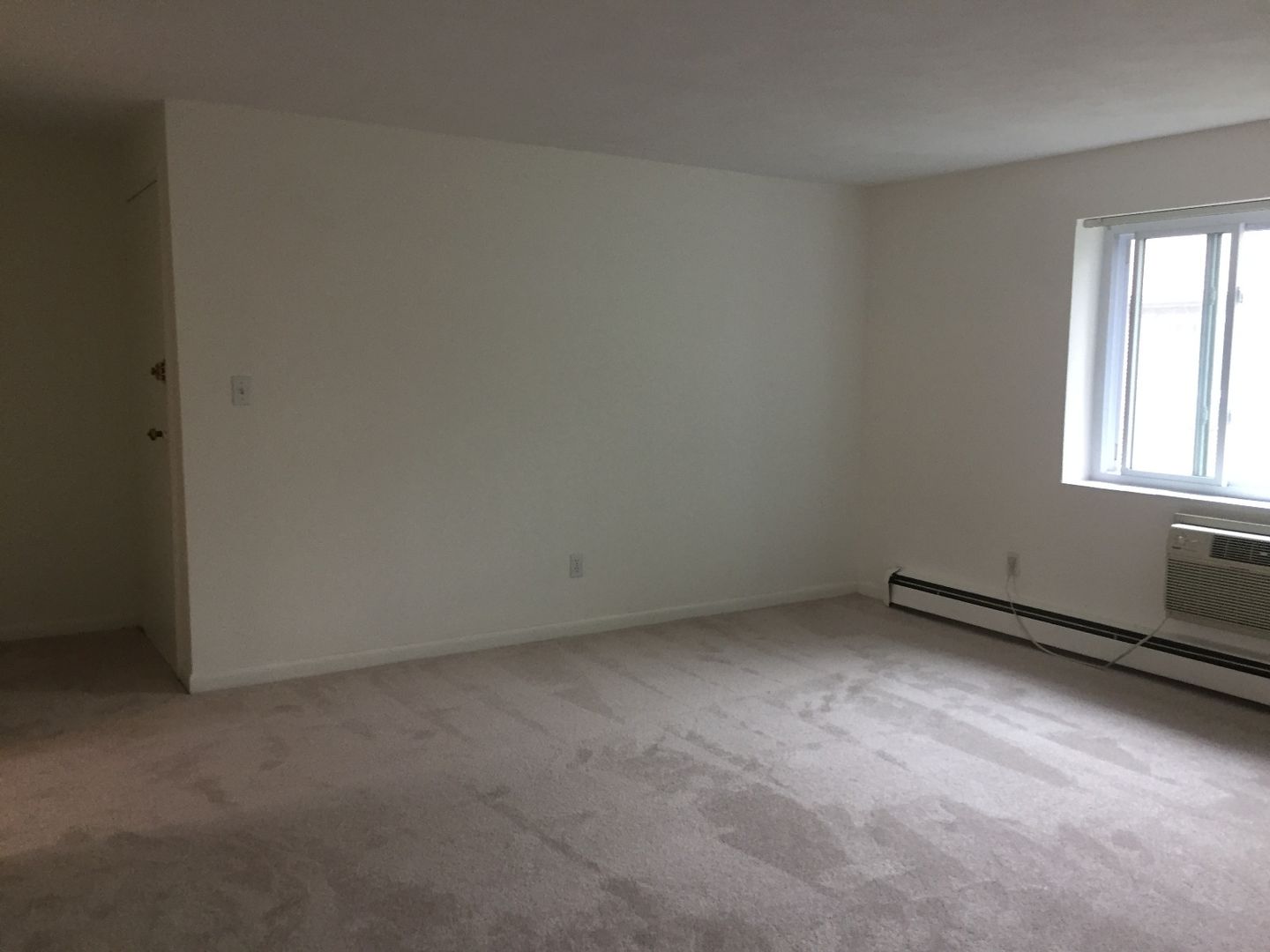Chestnut Hill Condo: 14 Bryon Road
