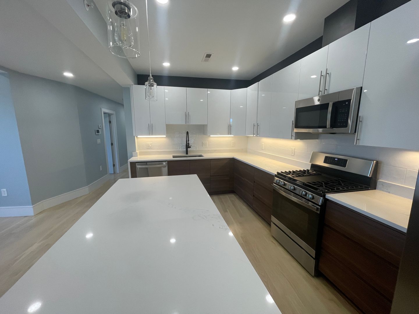 Brookline Condo: 9 University Rd