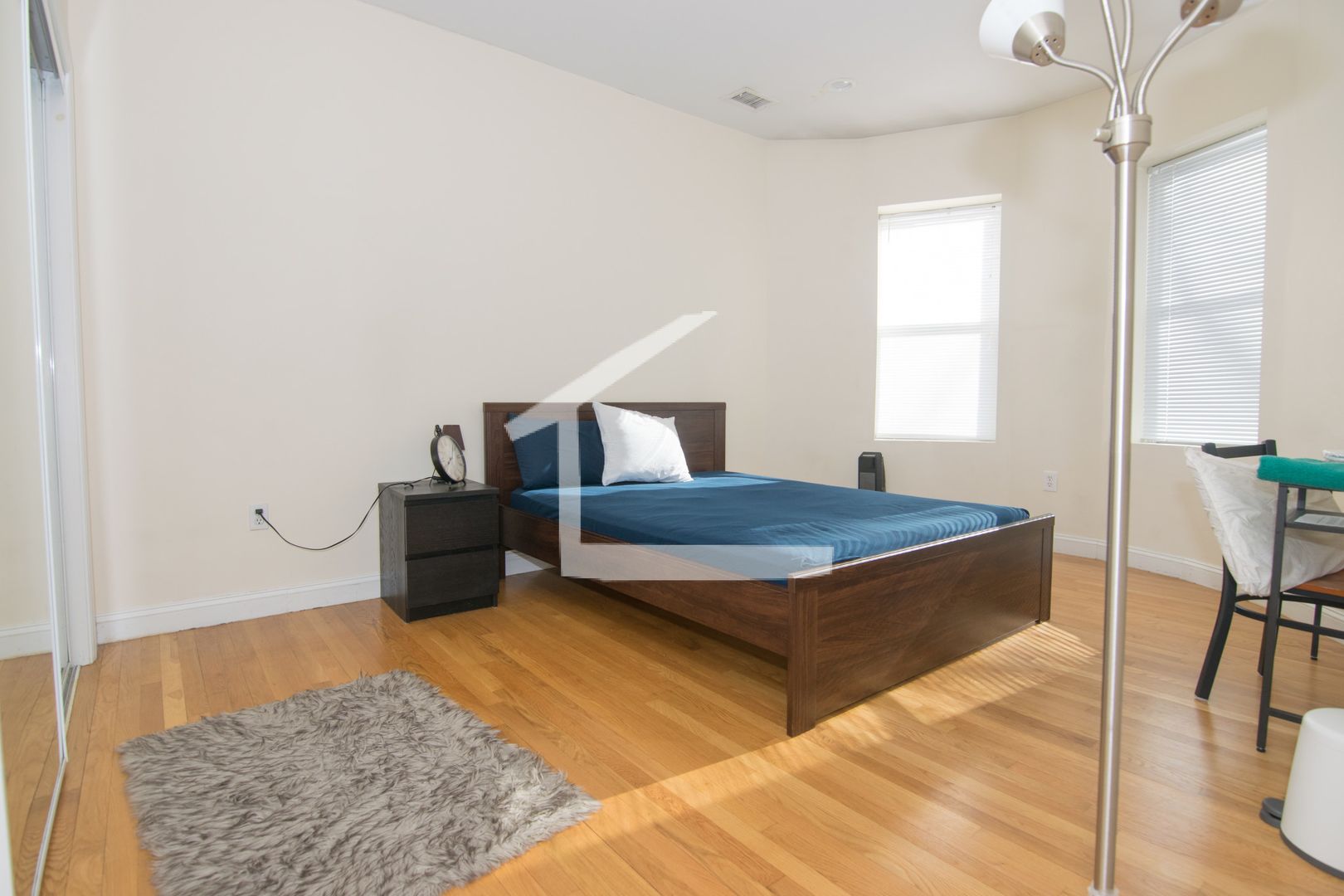 Brookline House: 1795 Beacon St