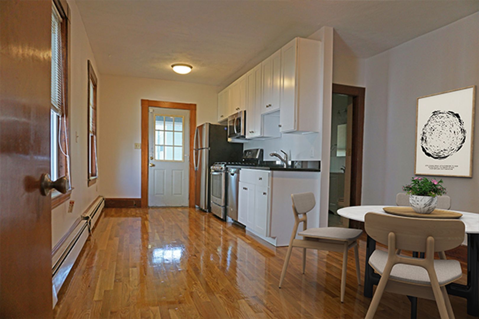 Waltham House: 85 Brown St