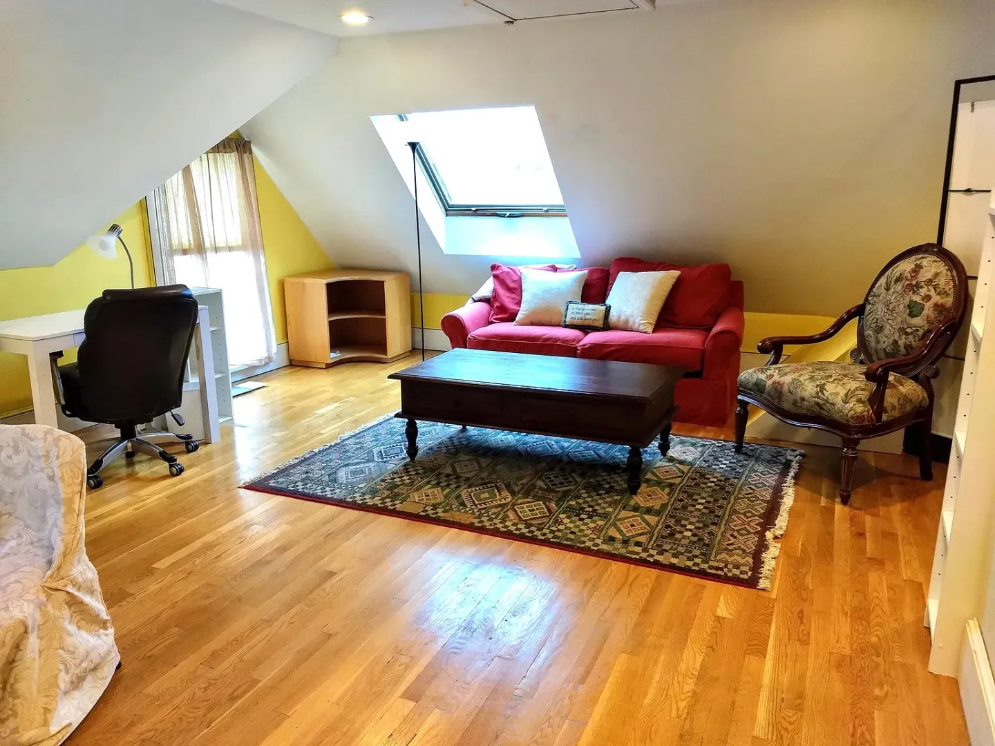 Newton Condo: 143 Walnut Street