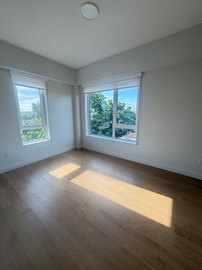 Boston Condo: 55 Brighton Ave
