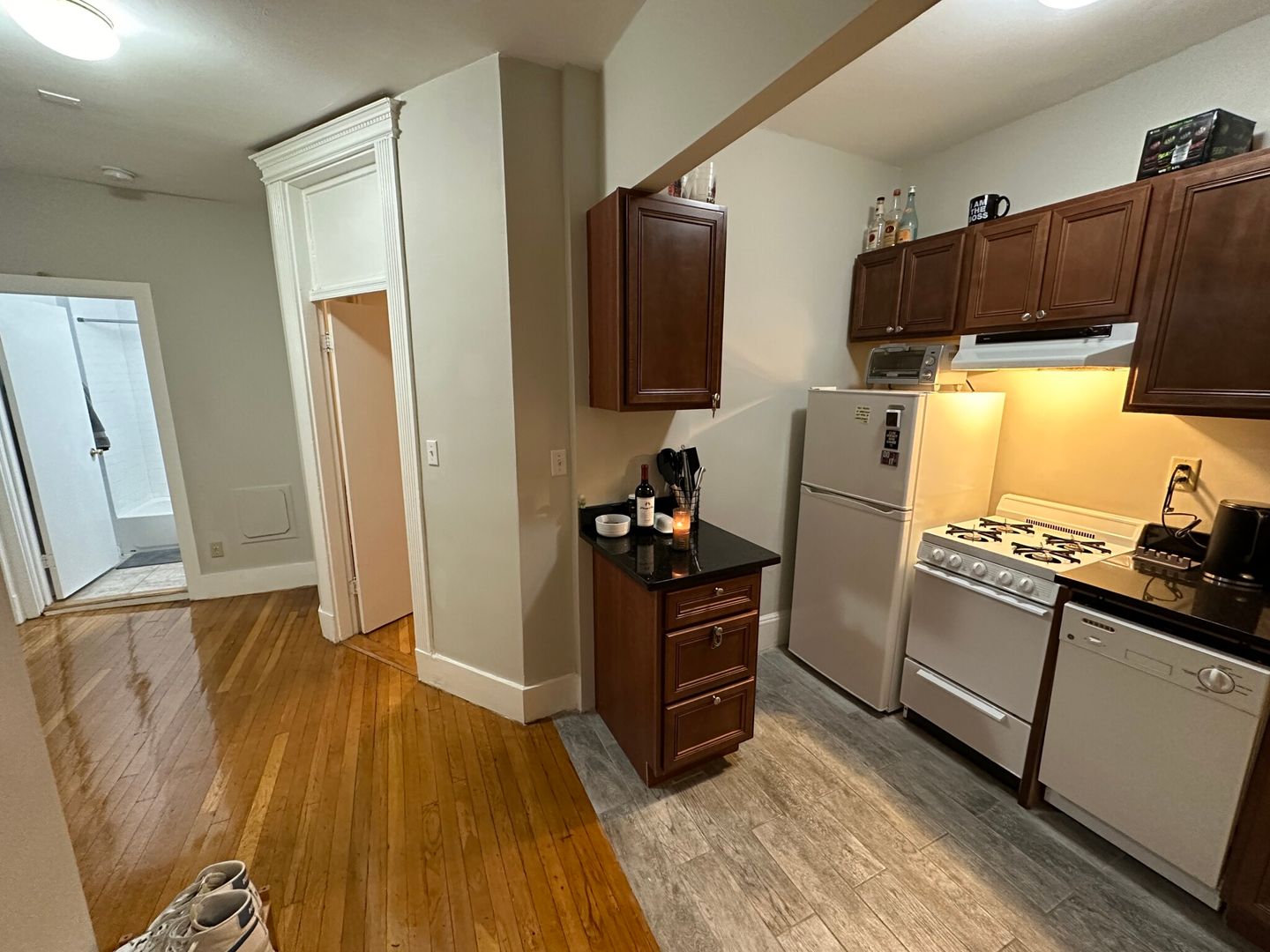 Boston Condo: 38 Hemenway St