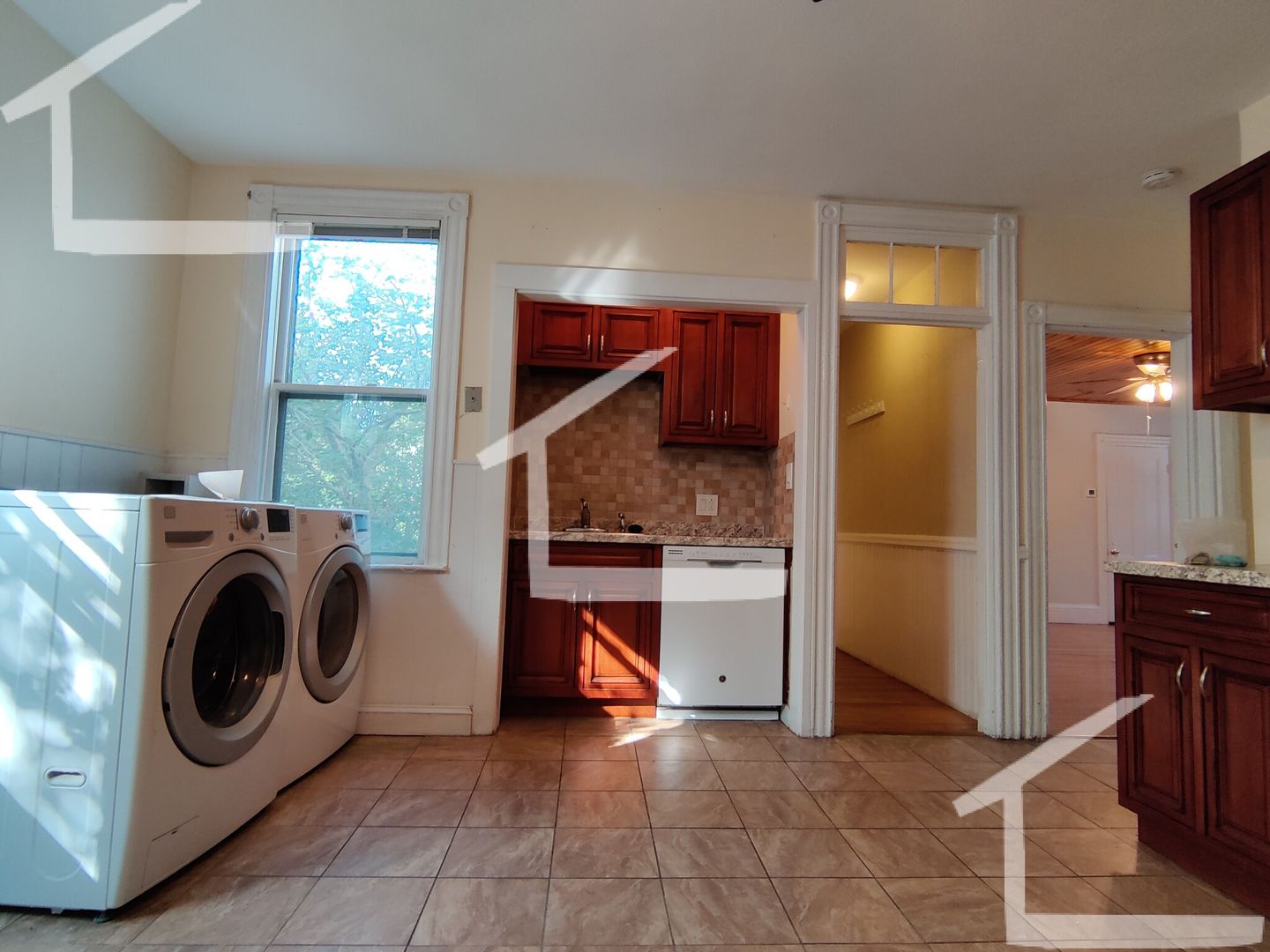 Brookline Condo: 234 Cypress St