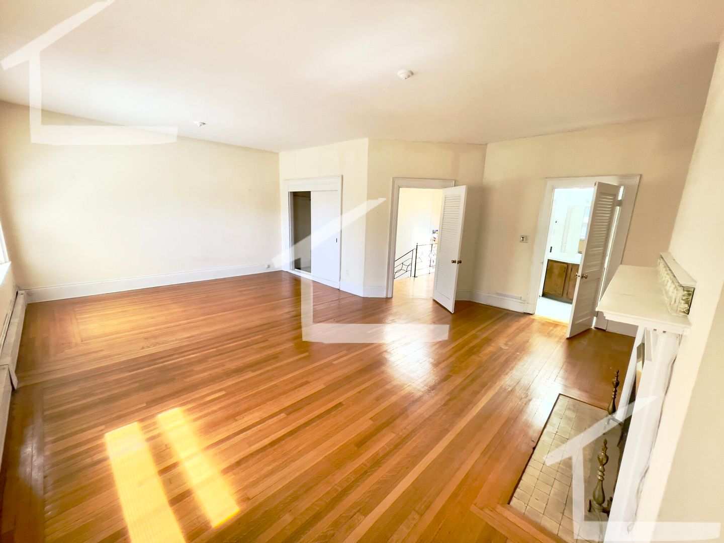 Brookline Townhome: 1712 Beacon St.,