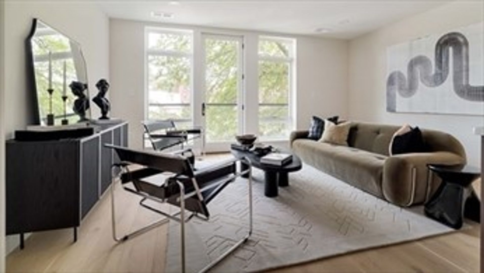 Newton Condo: 20 Kinmonth Road