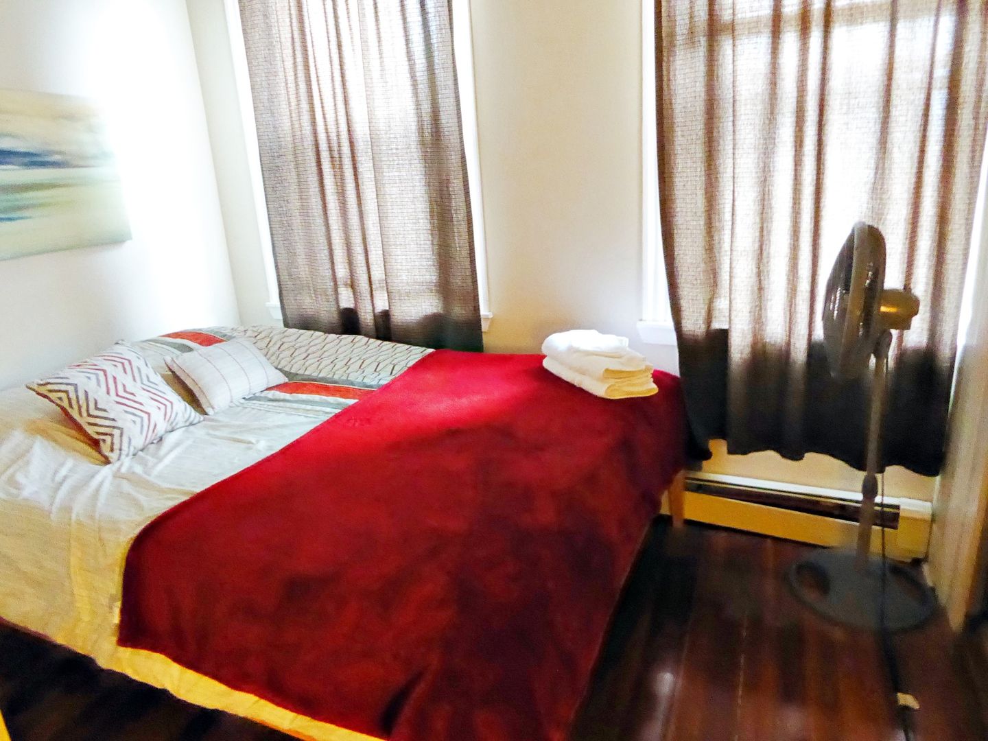 Boston Condo: 20 Moon ST