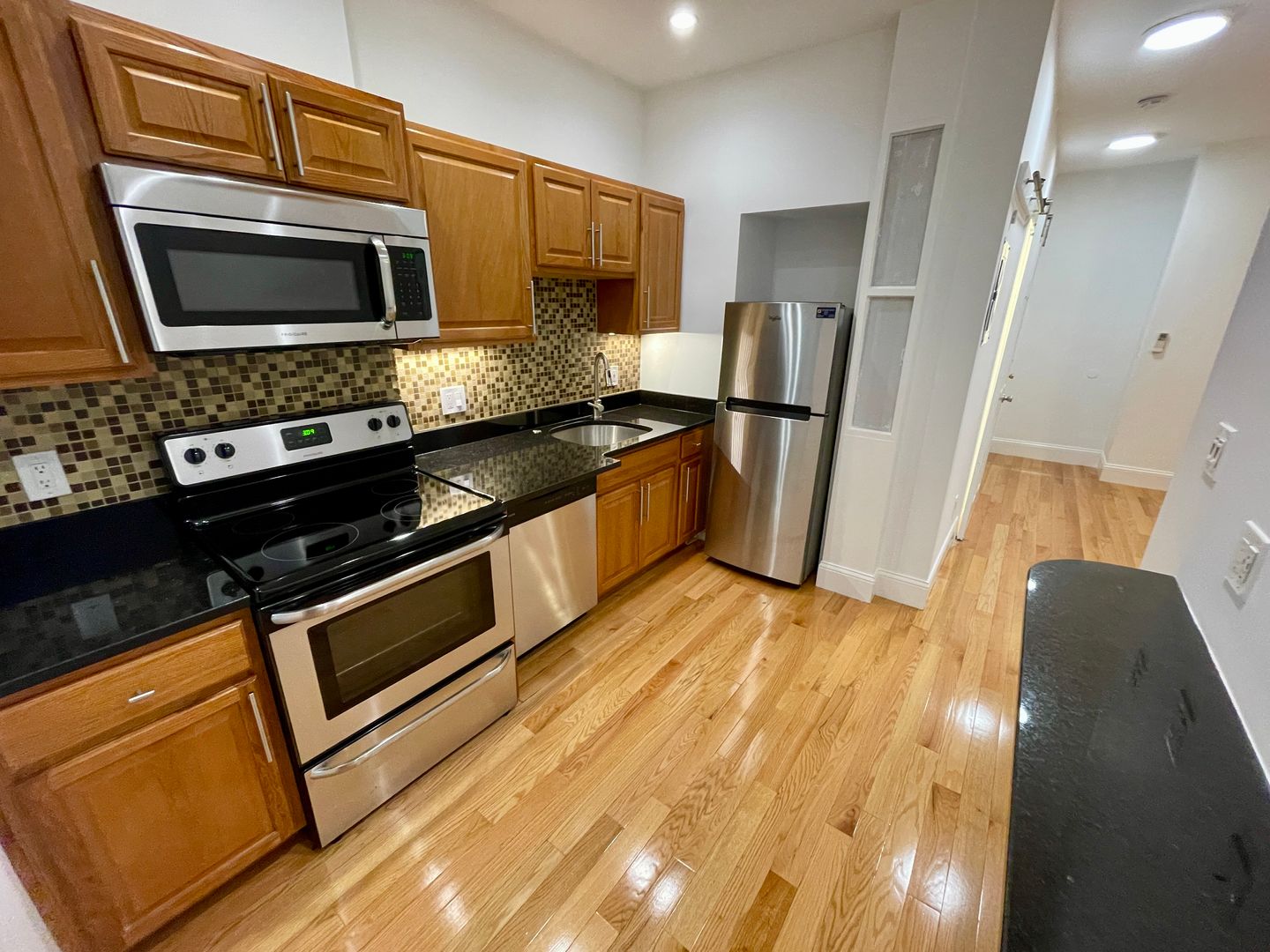 Boston Condo: 51 Joy st