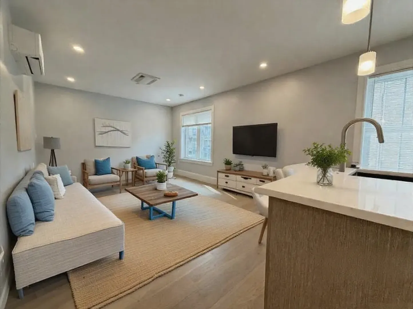 Boston Condo: 425 Market St.