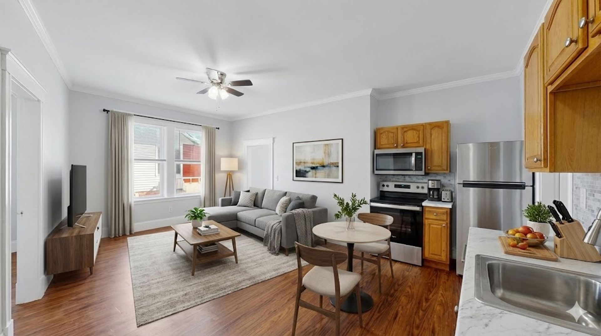 Salem House: 9 Porter Street Ct