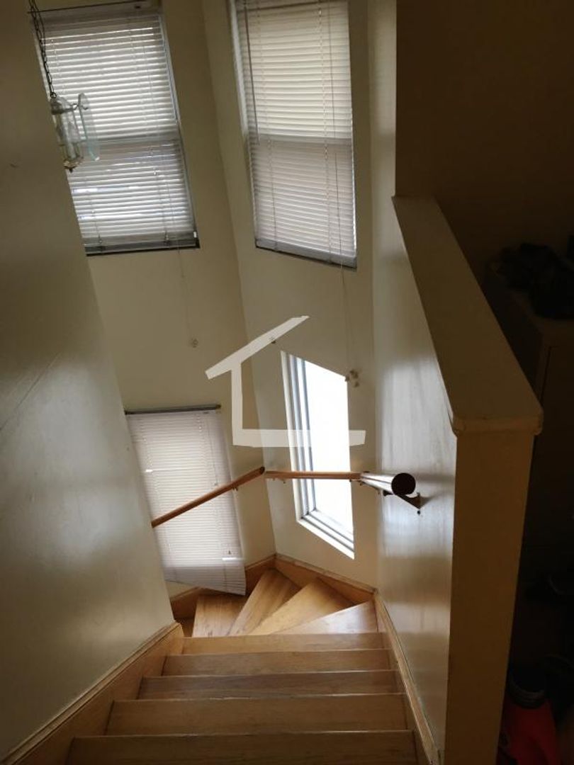 Boston Condo: 14 Gardner St.