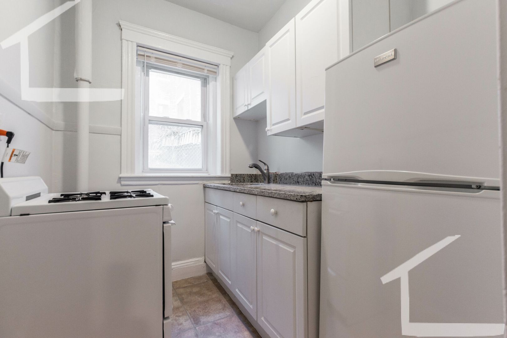 Boston House: 1450 Commonwealth