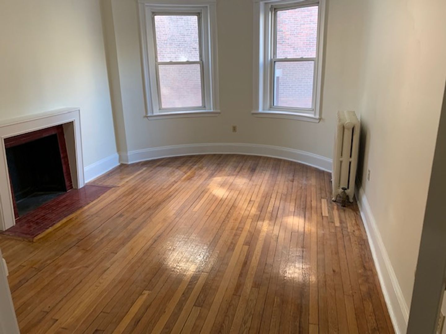 Brookline Condo: 1788 Beacon St