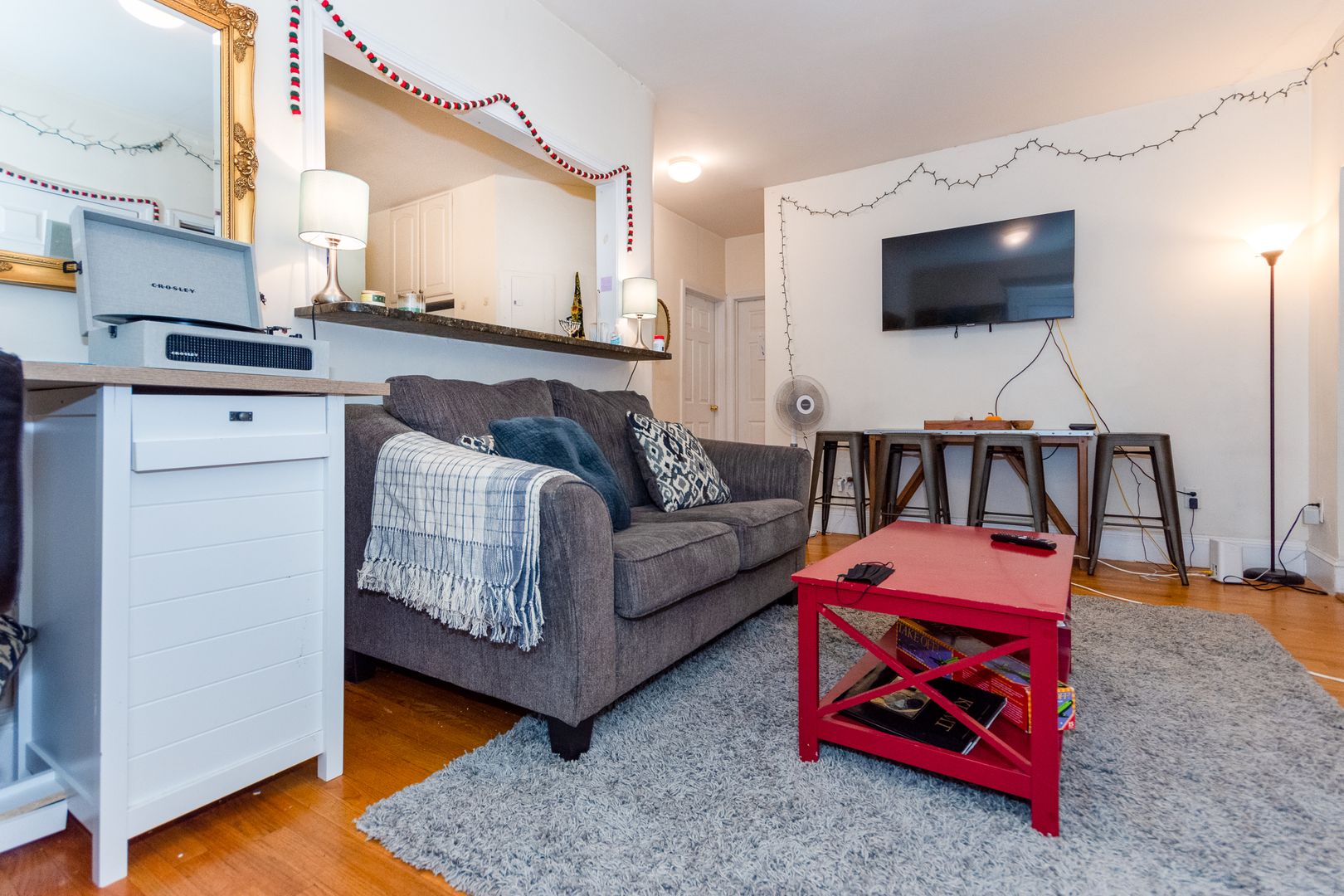 Allston House: 54 Egmont St