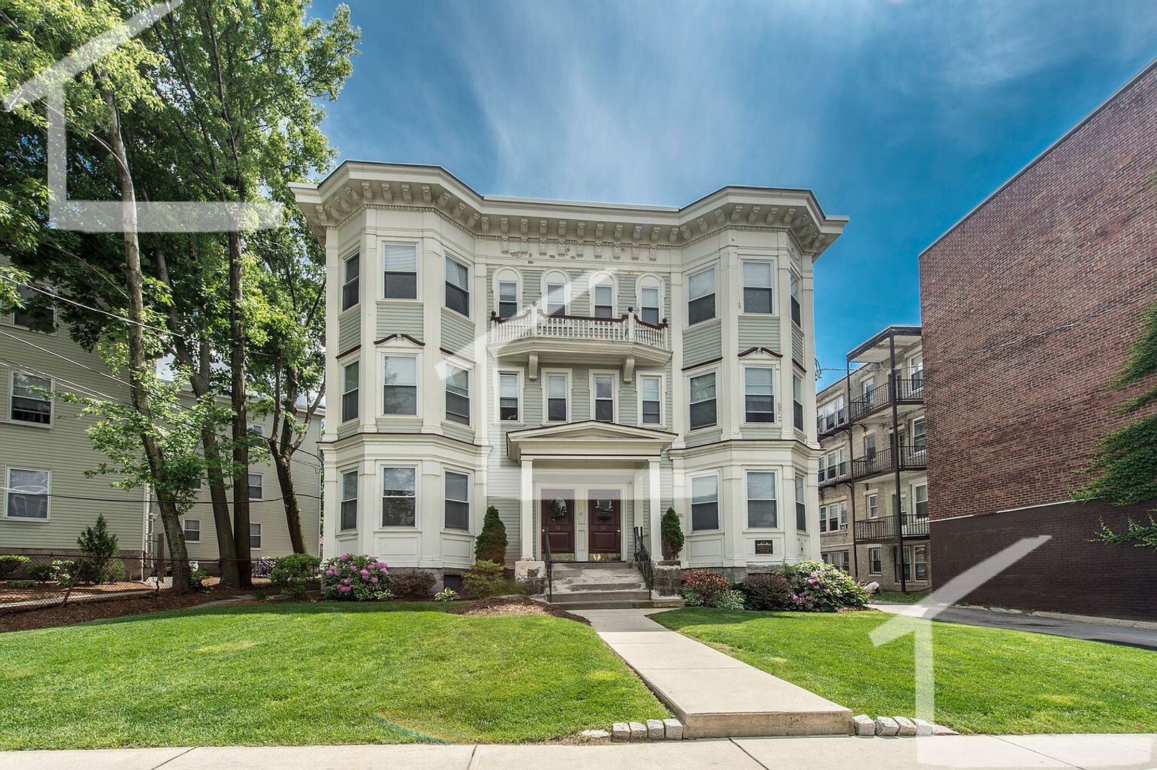 Boston House: 53 Ashford St.