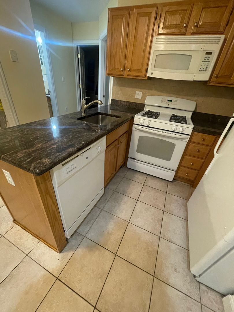 Boston Condo: 90 Westland Ave