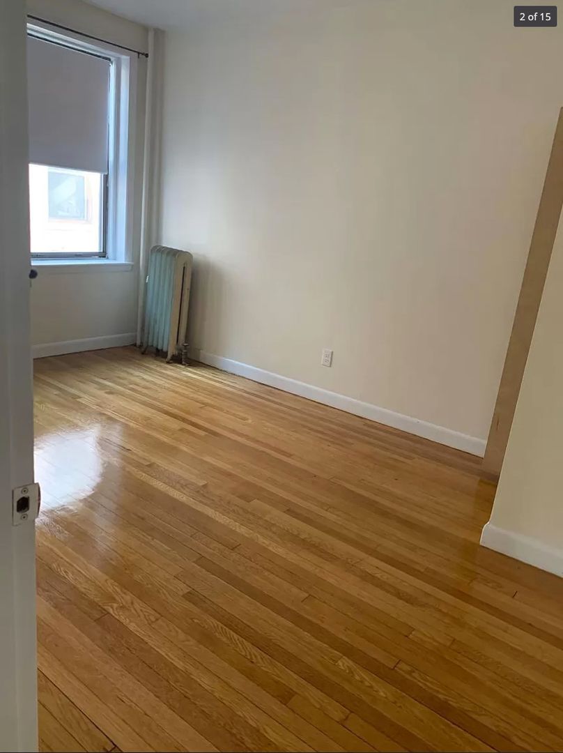 Boston Condo: 1139 Commonwealth Ave.,