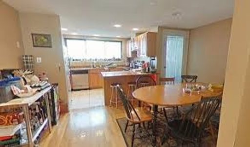 3 bedroom Unit in Brighton, Steps from The T, Eat, in Kitchen Laundry on a Site, Parking for Rent – photo 1