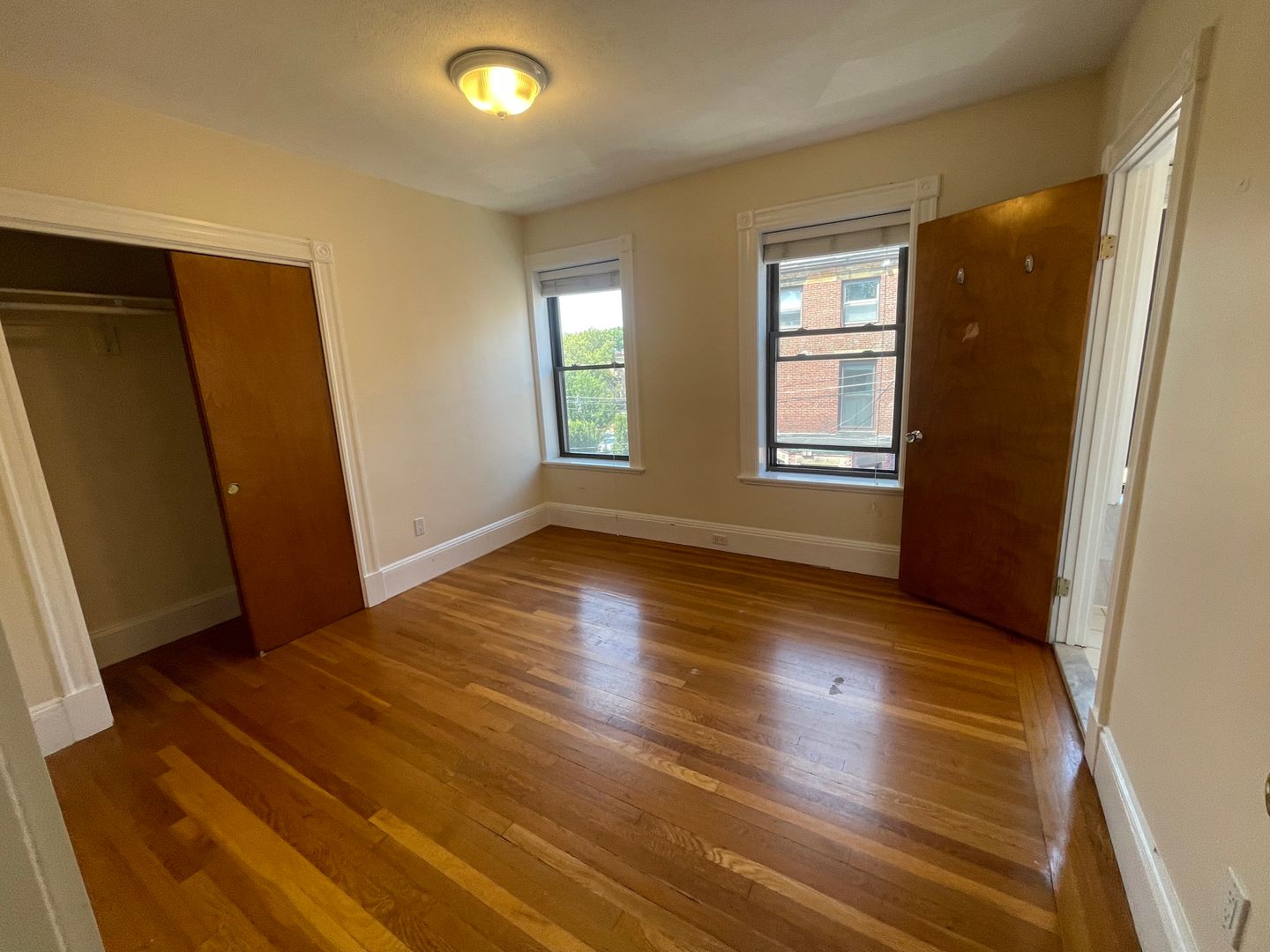 Brookline Condo: 12 Dean Rd