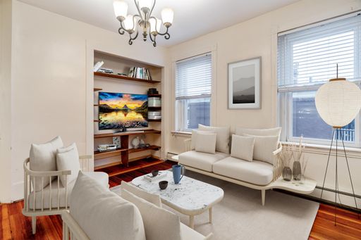 Well appointed 4 bed 2 bath in Brighton – photo 1