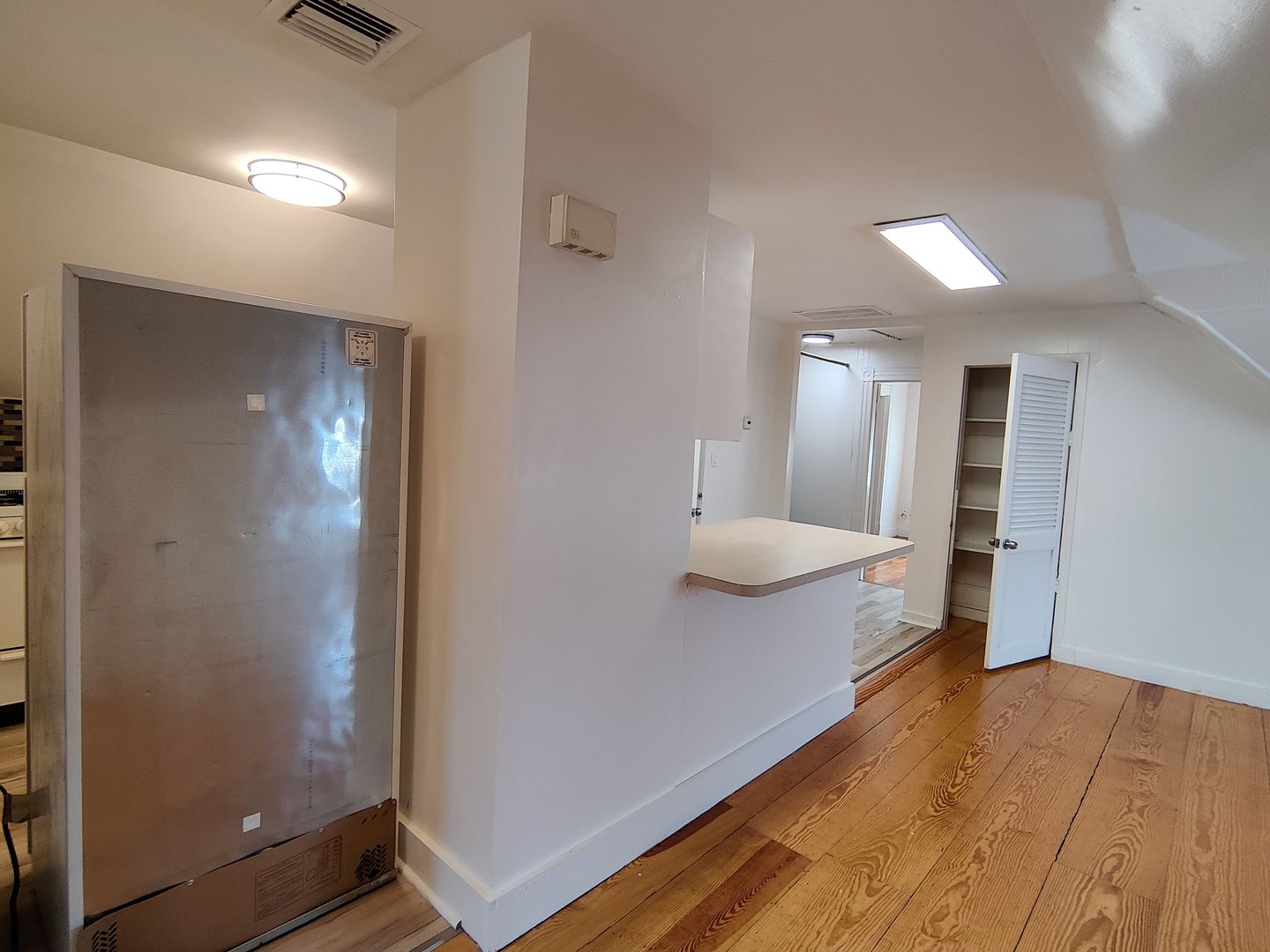 Boston Condo: 5 Ascot St
