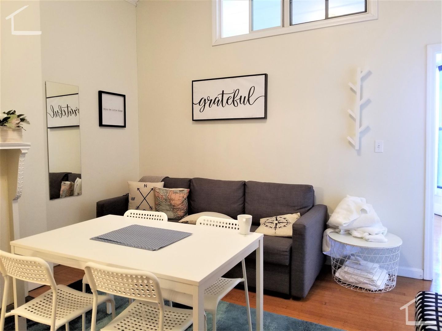 Boston Condo: 42 Bay State Rd