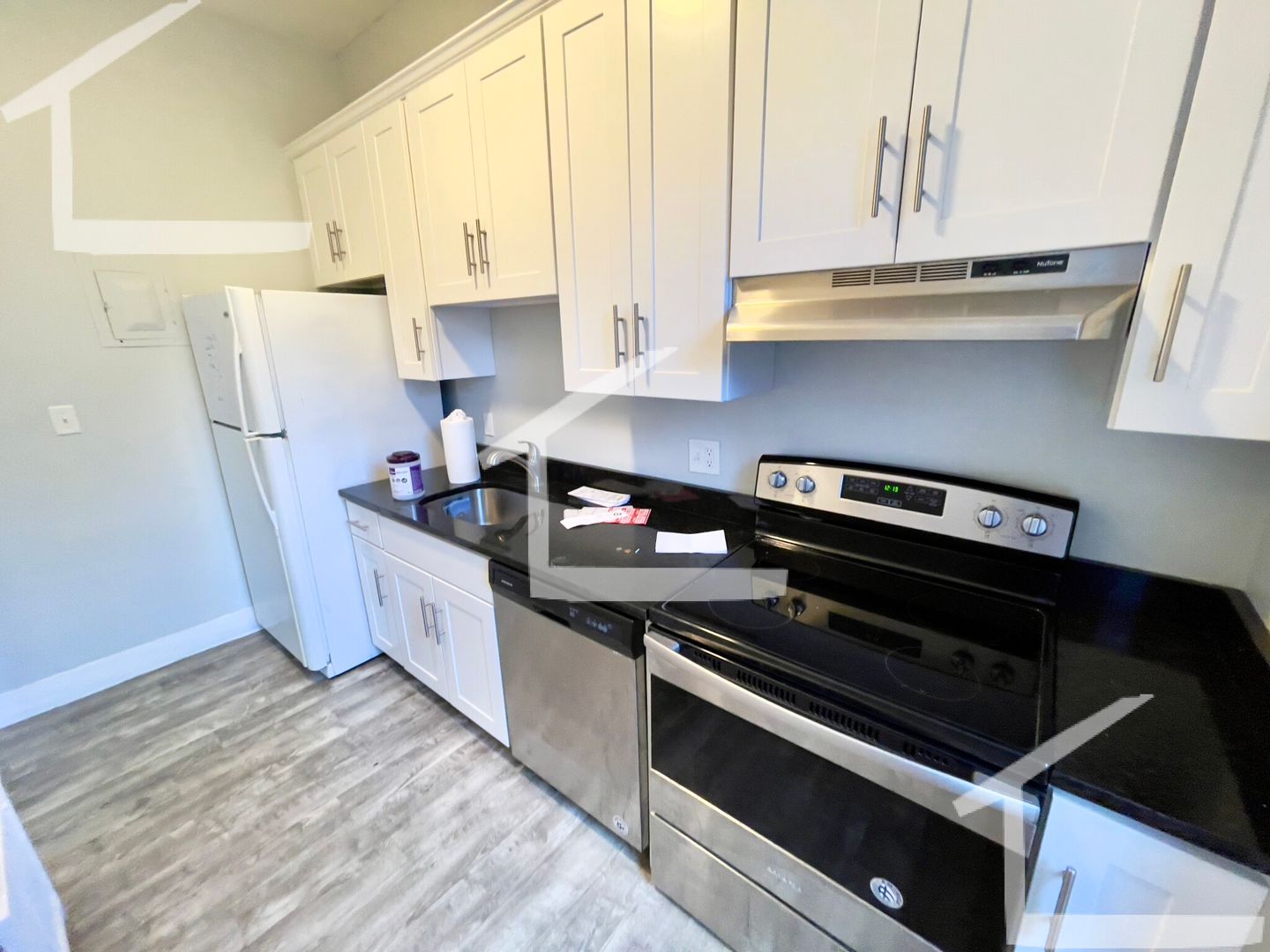 Brookline Condo: 1712 Beacon St