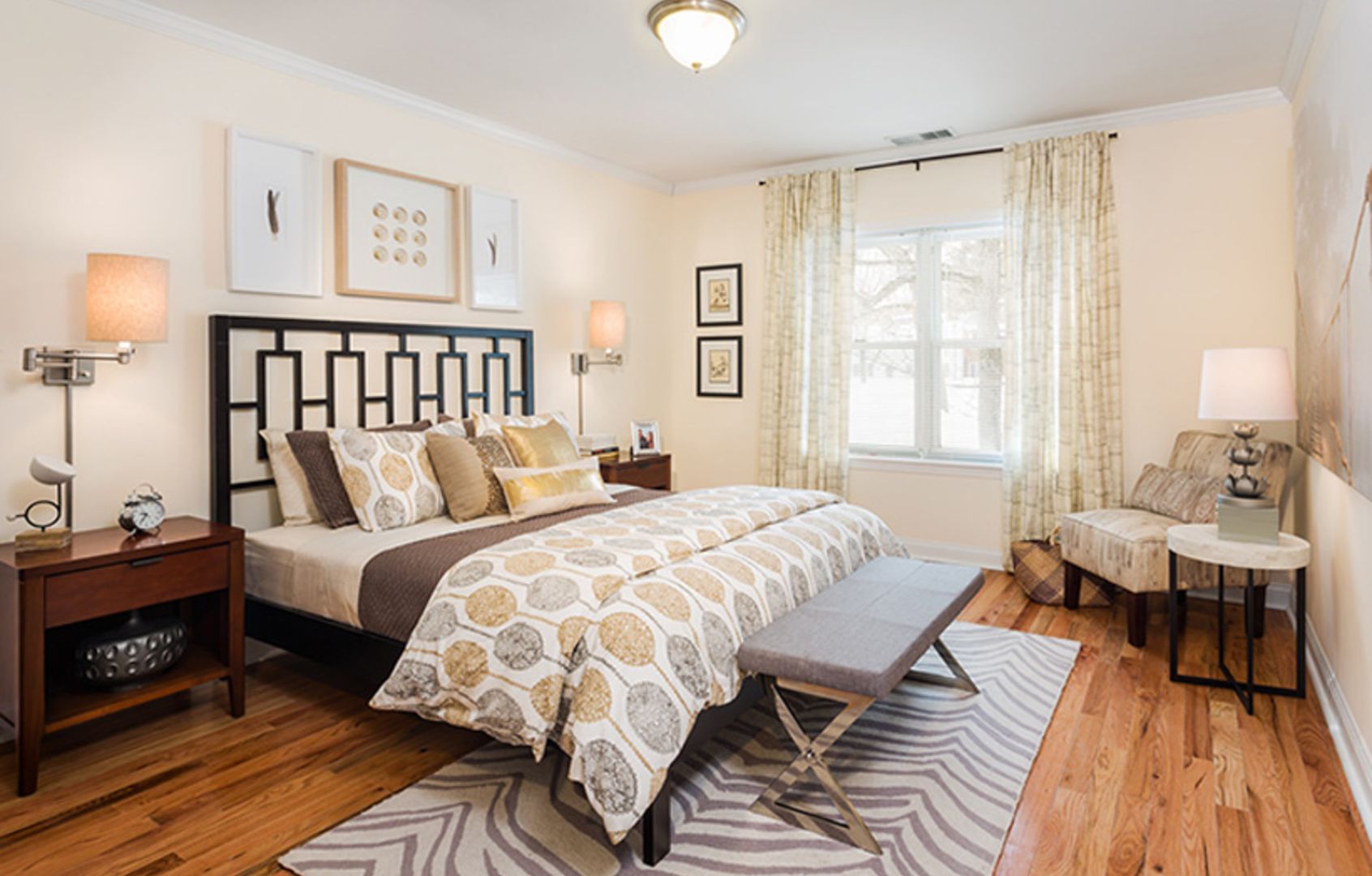 Brookline Condo: 89 Gerry Rd.