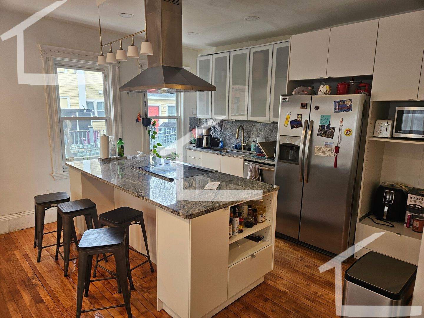 Cambridge Condo: 222 Harvard St