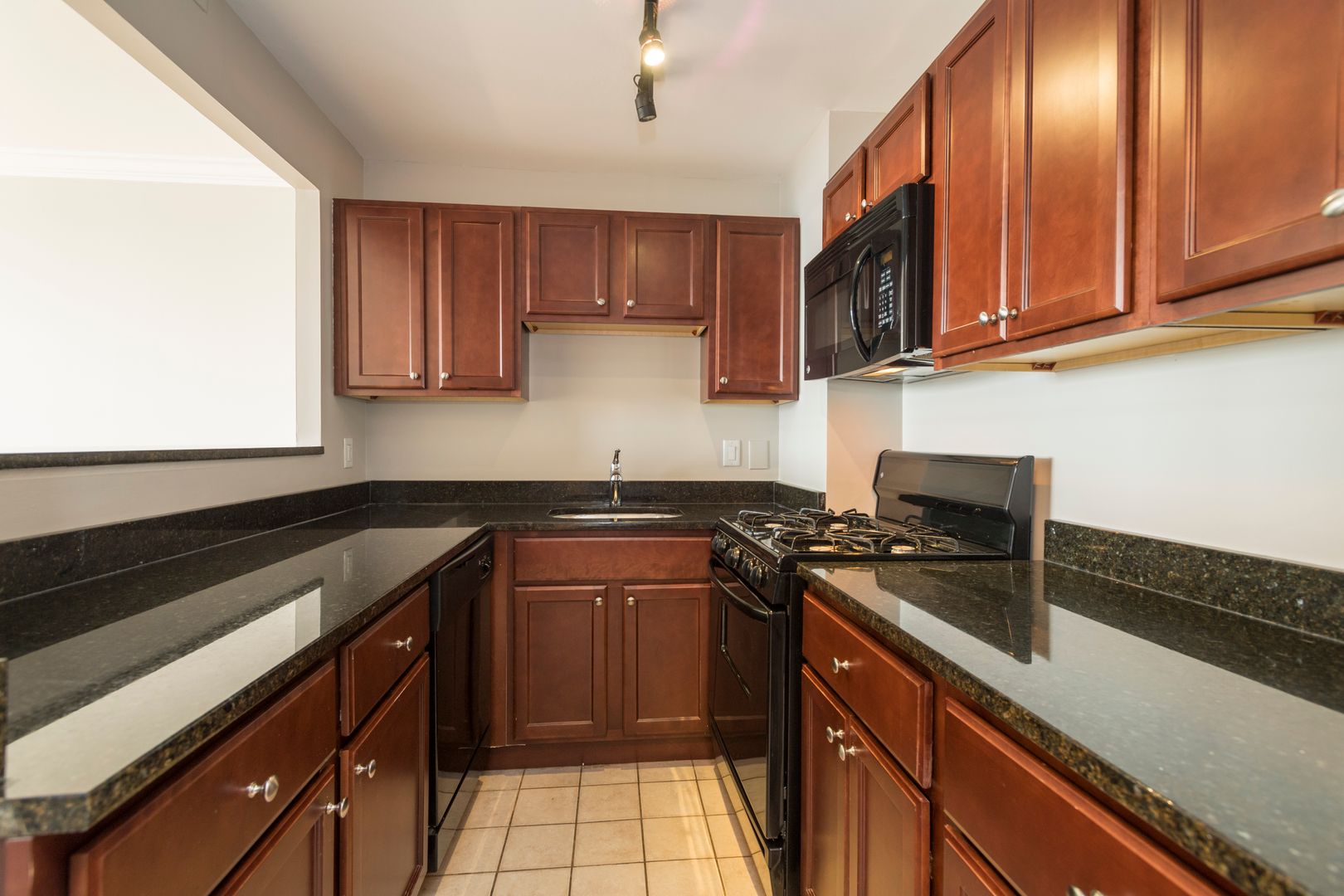 Boston Condo: 1410 Columbia Rd