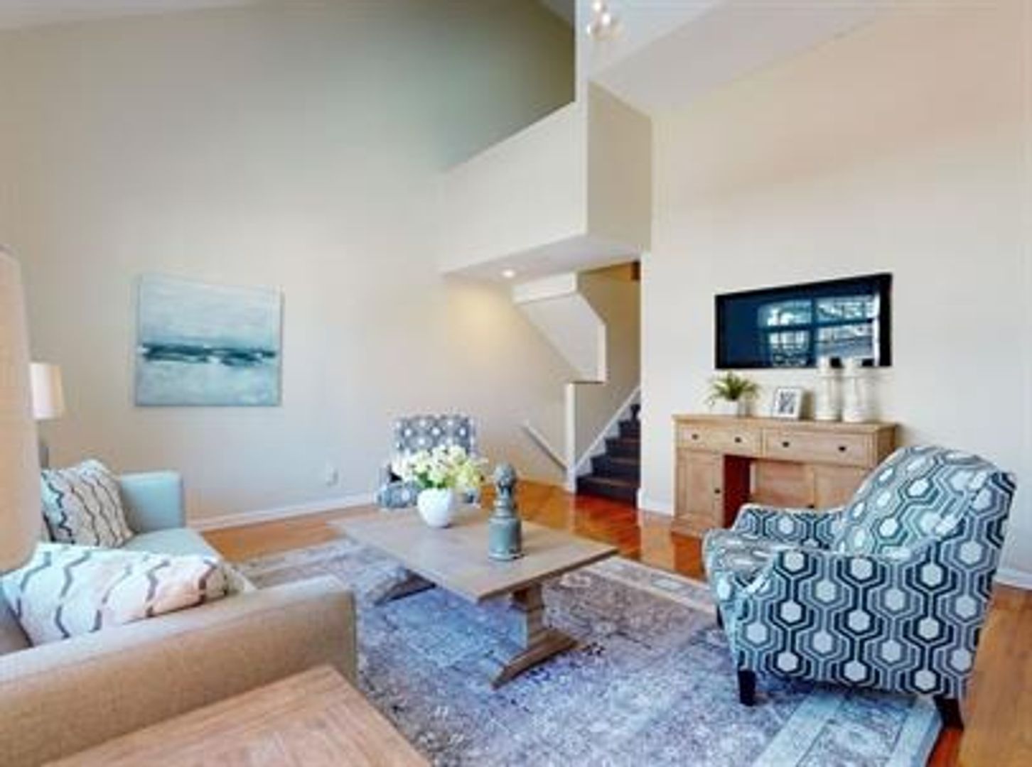 Allston Townhome: 137 Glenville Ave