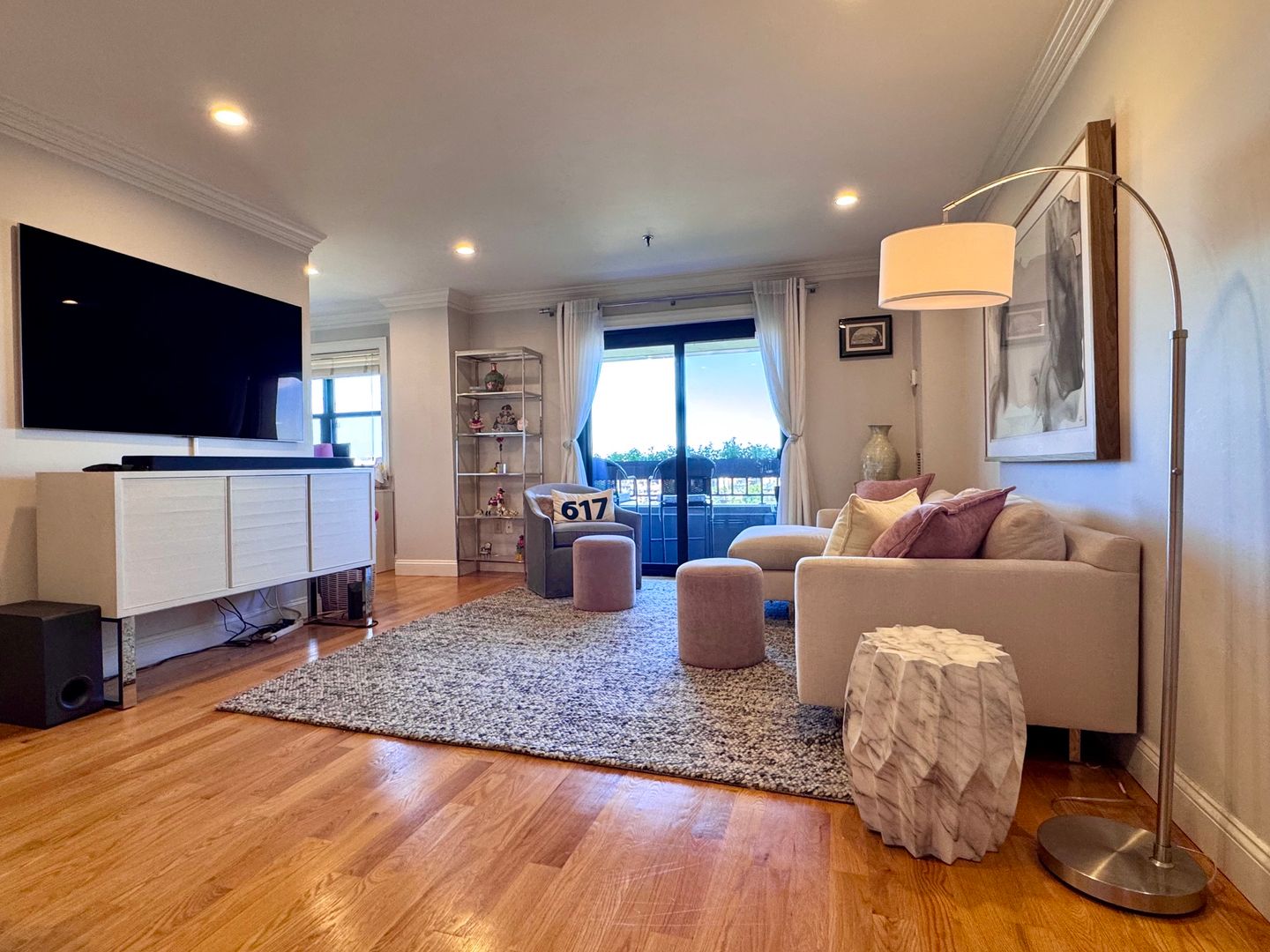 Boston Condo: 16 Harcourt St