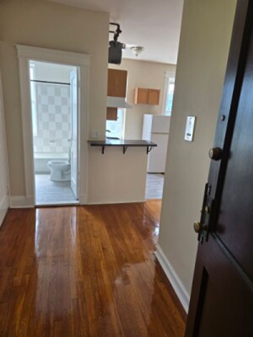 Boston Condo: 1185 Commonwealth Ave.