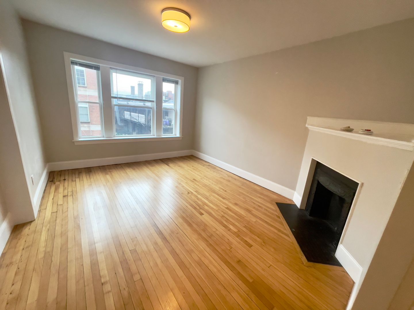 Boston Condo: 8 Gardner St