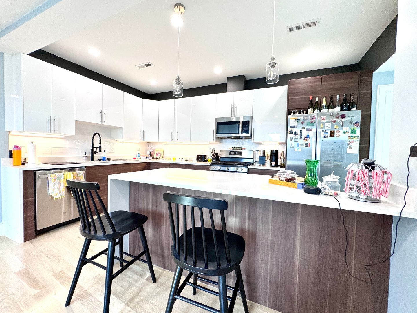Brookline Condo: 1633 Beacon St