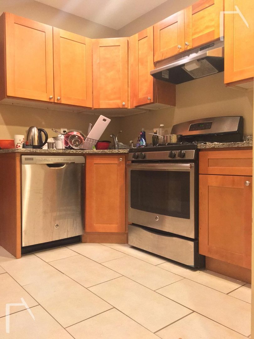 Brookline Condo: 328 Saint Paul St