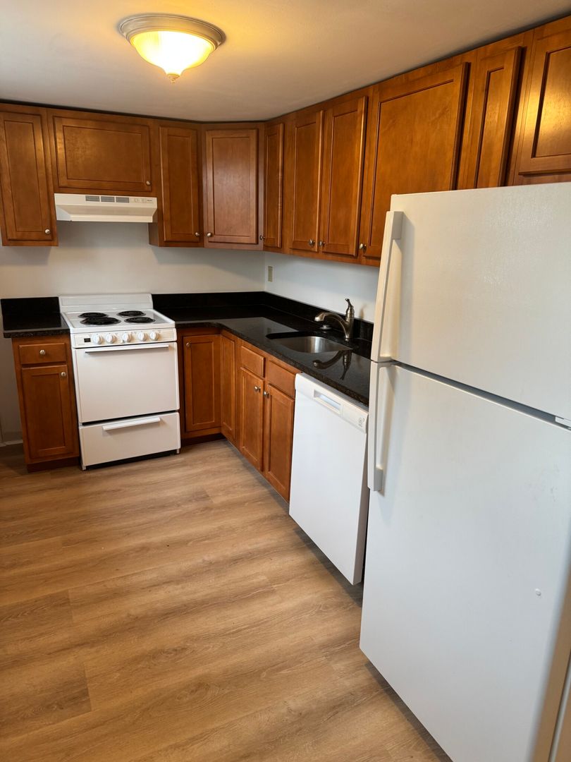 Boston Condo: 69 Selkirk Rd