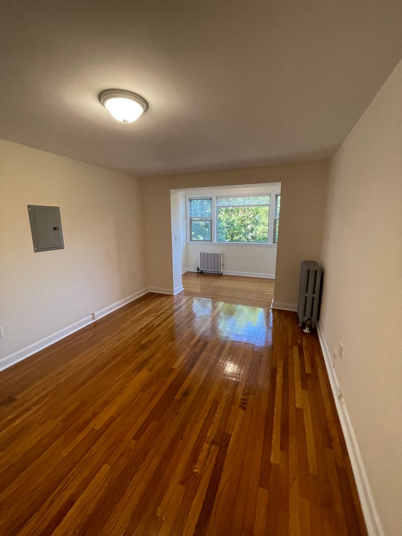 Boston Condo: 1315 Commonwealth Avenue