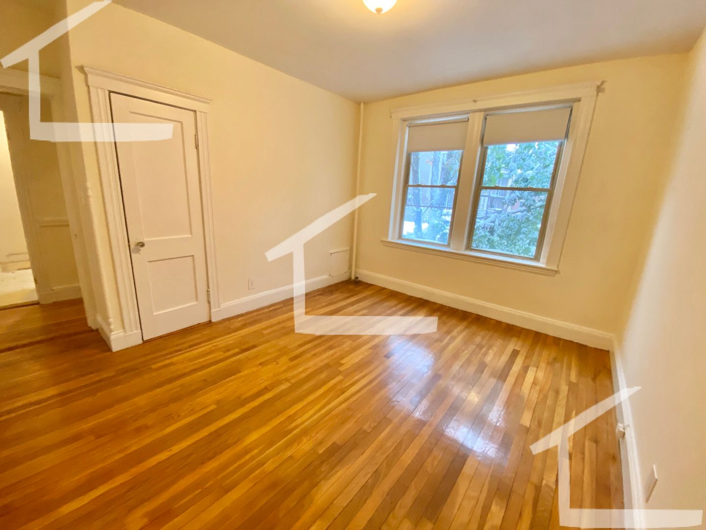 Boston Condo: 3 Lothian Rd.,