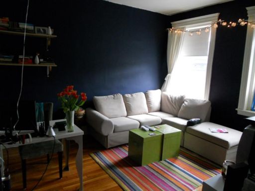 Allston 1 Bedroom – Heat & Hot Water Included – Laundry in Building