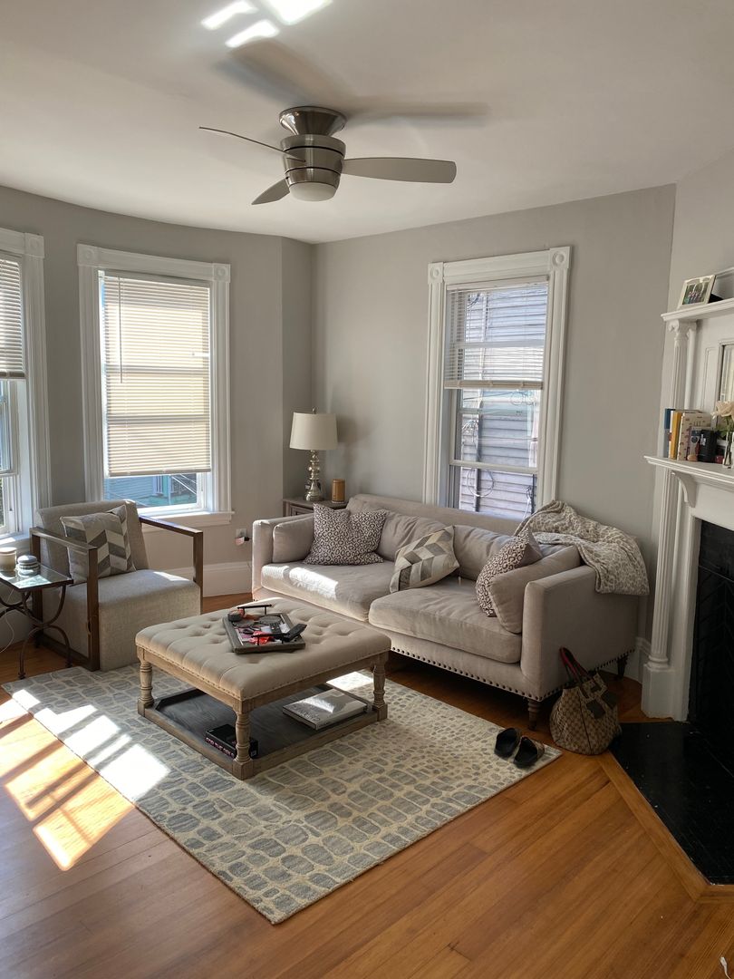 Brookline Condo: 79 Brook St