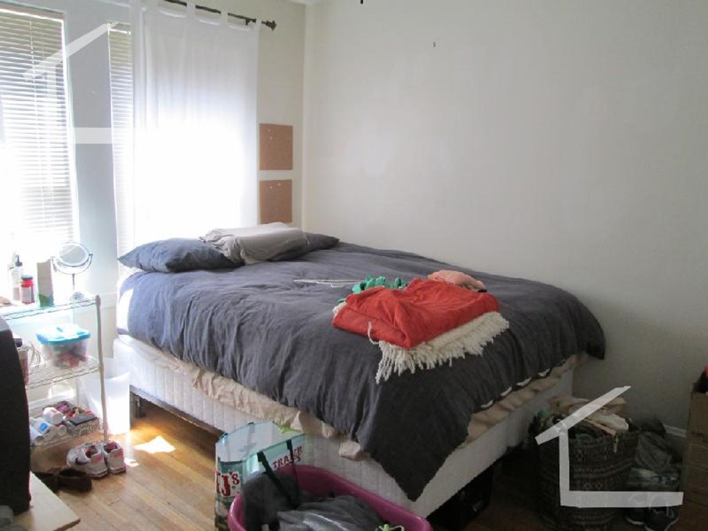 Boston Condo: 72 Brock St