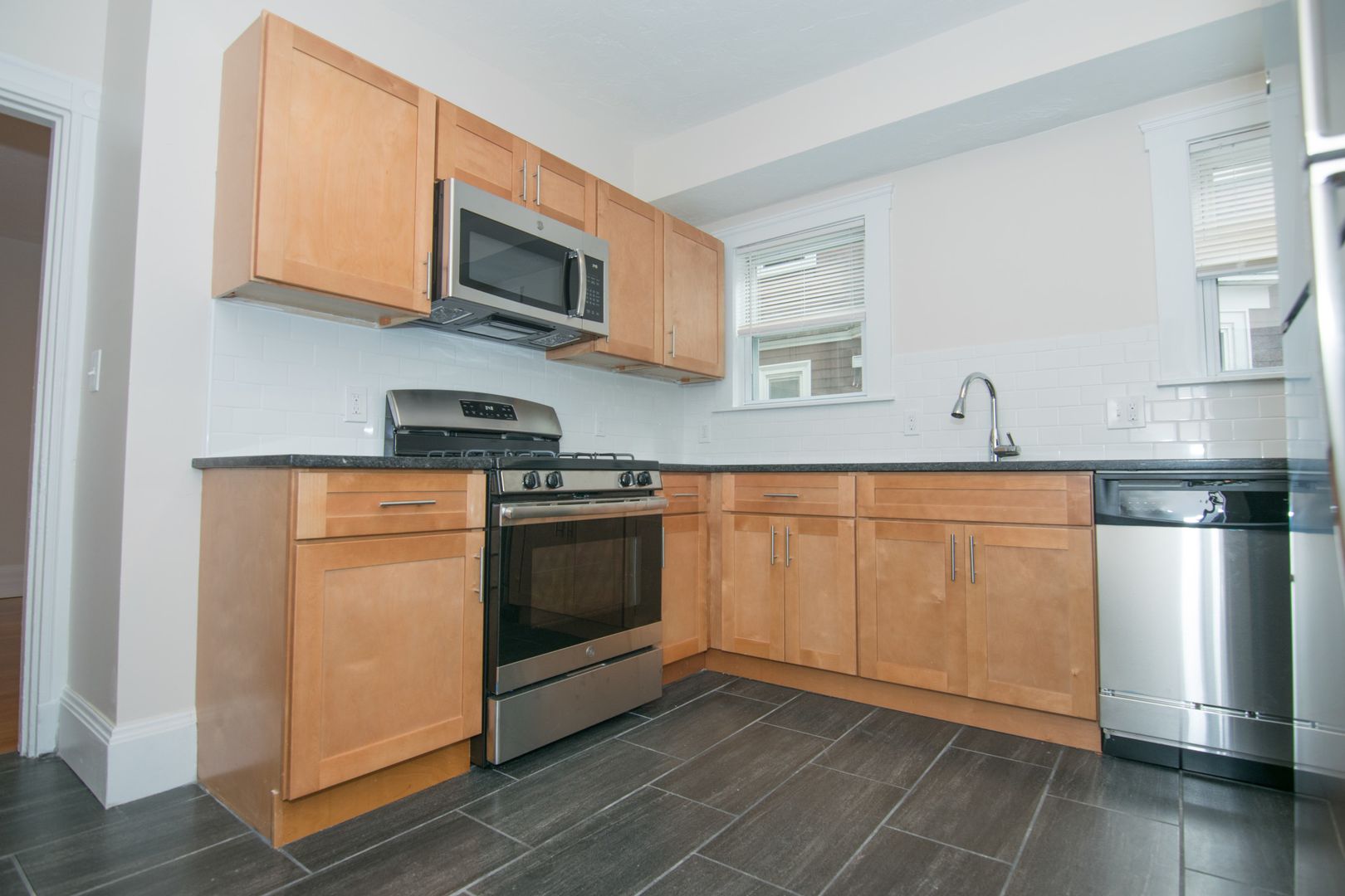 Boston Condo: 14 Chester St