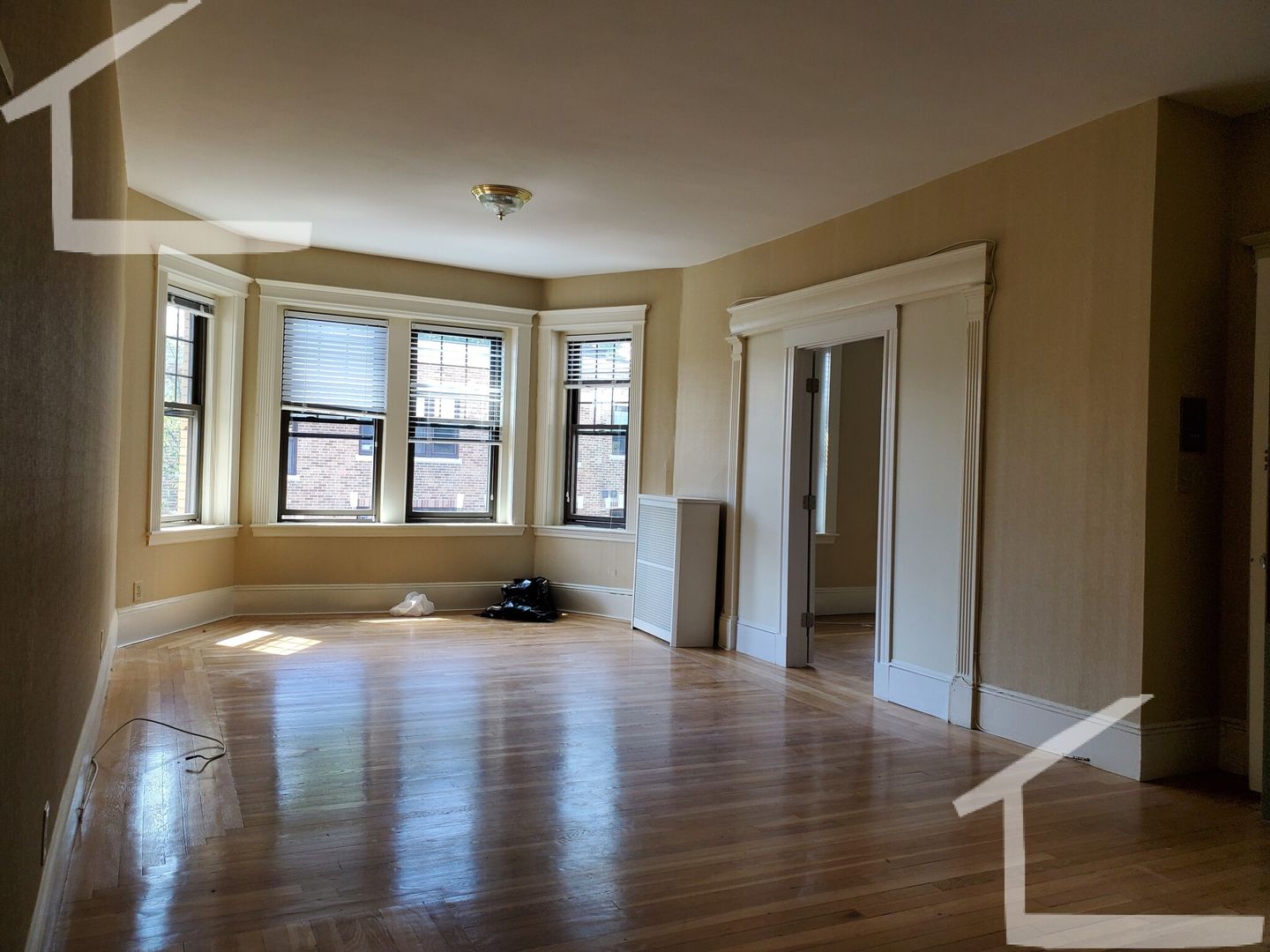 Brookline Condo: 109 Saint Paul St