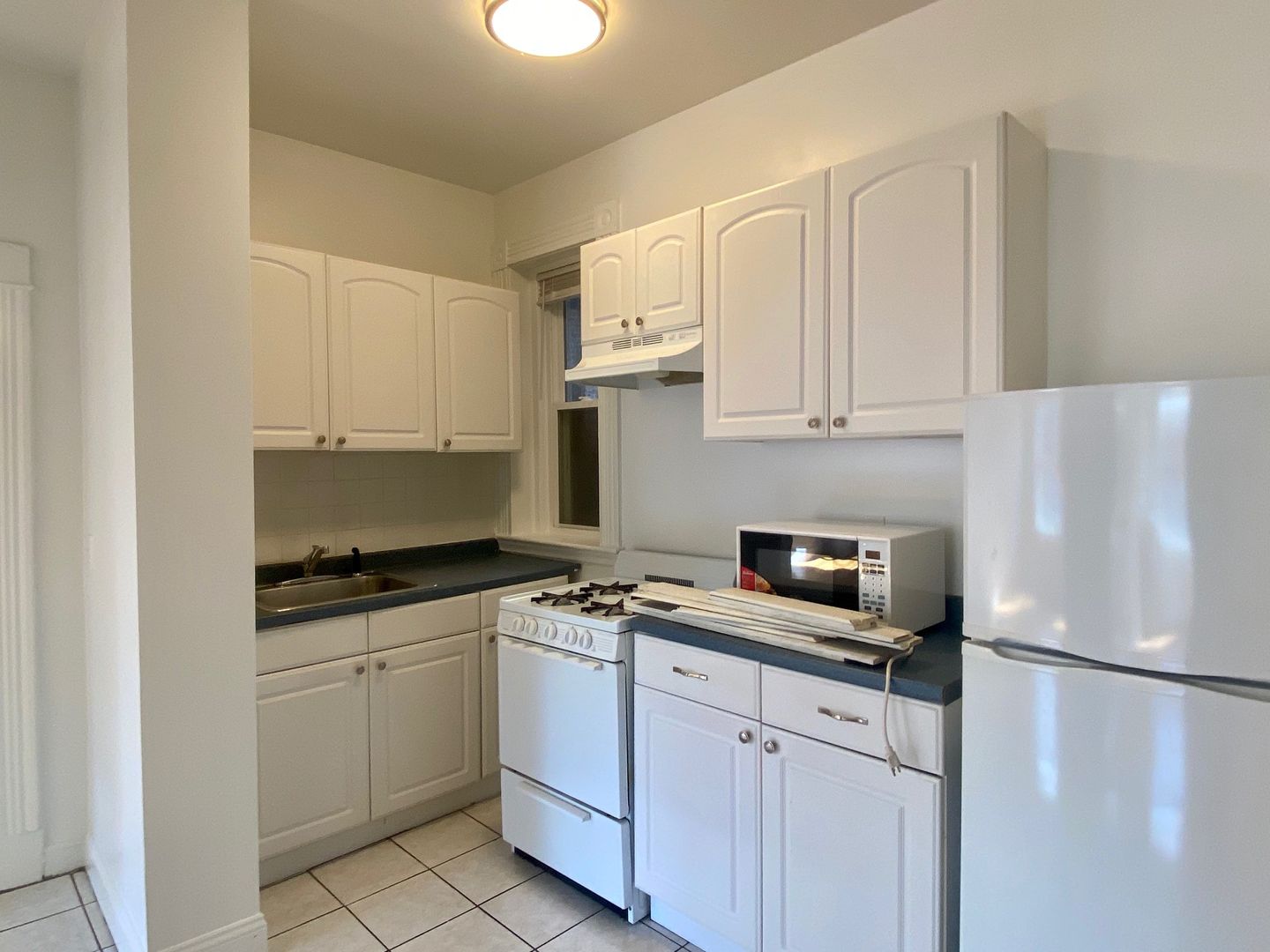 Boston House: 1290 Commonwealth Ave